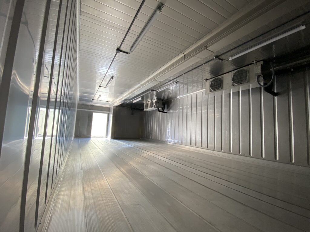 No.102　庫内